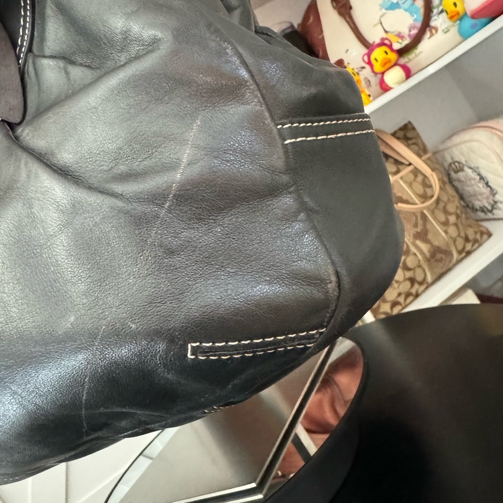 Coach 2010 Ergo Black Kisslock Satchel - Picture 7 of 15